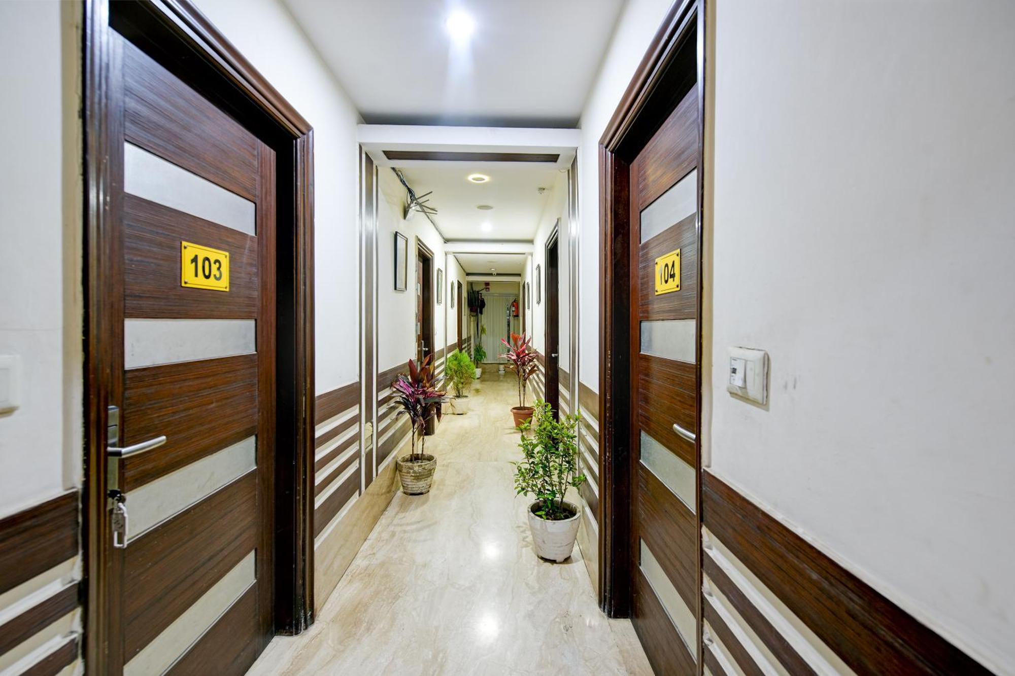 Staybook South Delhi New Delhi Luaran gambar